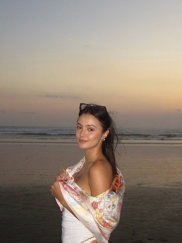 Amanda Rawles liburan di Bali