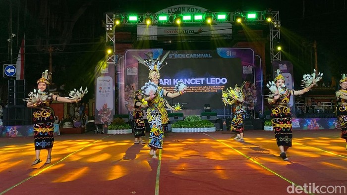 Blitar Ethnic National (BEN) Carnival di Kota Blitar