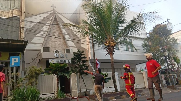 Gereja di Cianjur terbakar