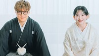 Selain gaun modern, Jun Amaki dan Yuki Sasaki tampil anggun serta memesona dalam balutan busana tradisional Jepang, Kimono. (Foto: dok Instagram jun.amaki)