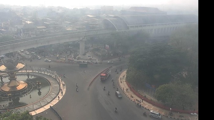 Kabut asap selimuti Kota Palembang