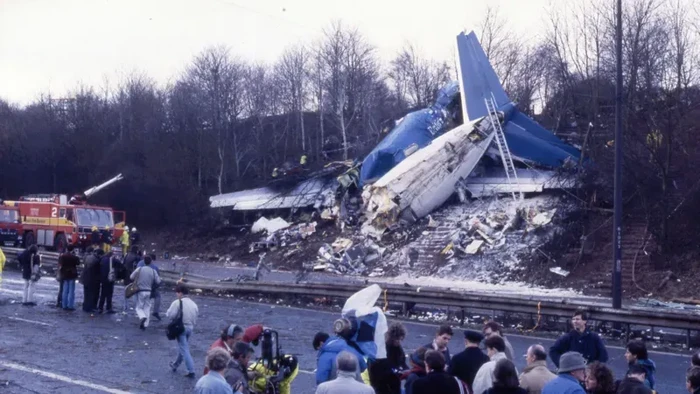 Kecelakaan pesawat British Midland atau dikenal dengan tragedi Kegworth Air Disaster adalah kecelakaan yang memilukan