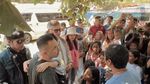 Lagi Ada di Lombok, Nagita dan Raffi Ahmad Kasih Bantuan ke Kampung Adat Sade