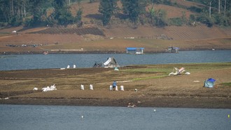 Kemarau Panjang, Situ Cileunca Menyusut hingga 40 Meter