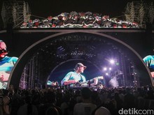 Rex Orange County Tutup Hari Pertama LaLaLa Fest Dengan Kolaborasi Bersama Matt Maltese
