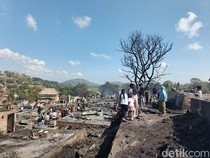 Api Mengamuk di Desa Adat Sade, 129 Rumah Warga Sasak Hangus