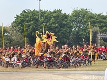 Tari Kolosal Dihelat di Alun-alun Pati, Diikuti 1.000 Pelajar