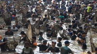 Grobyak Ikan Sumber Gundi, Tradisi Tahunan Warga Kediri Jaga Mata Air