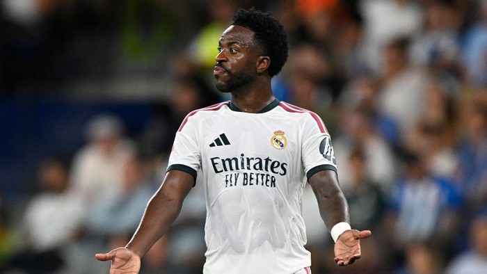Soccer Football - LaLiga - Espanyol v Real Madrid - RCDE Stadium, Cornella de Llobregat, Spain - August 22, 2026 Real Madrids Vinicius Junior reacts REUTERS/Pablo Morano