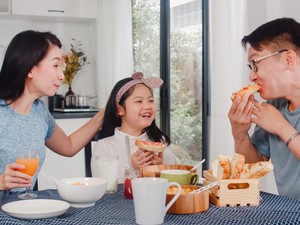 Bingung Cari Camilan buat Keluarga? Coba 5 Snack Praktis Ini