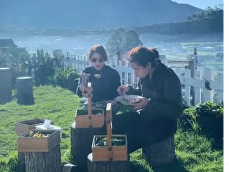 Romantis! Dul Jaelani dan Tissa Biani Kulineran dari Rawon hingga Ngopi