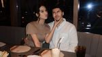 Sweet! Esta Pramanita Kasih Kejutan Ultah ke Bara Valentino