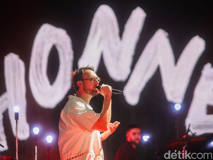 Aksi HONNE di LaLaLa Festival 2026 yang Bikin Nostalgia