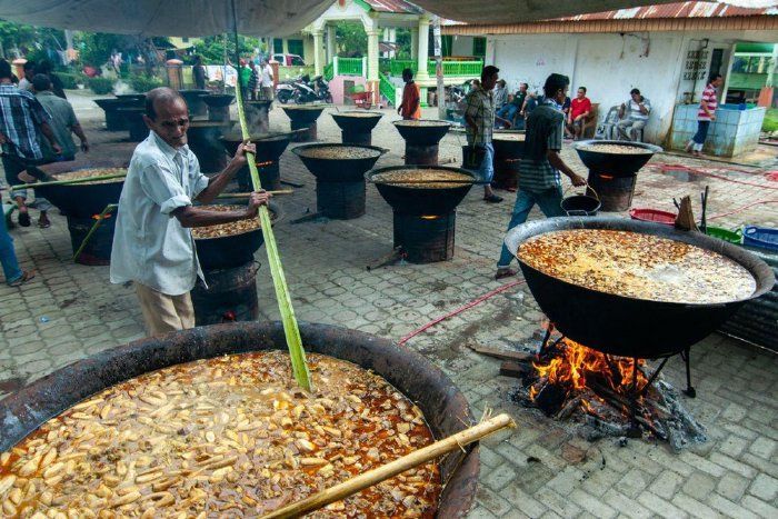 Mengenal Kuah Beulangong, Makanan Khas Tradisi Maulid Nabi di Aceh
