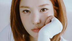 POV Ditatap Kwon Eun Bi