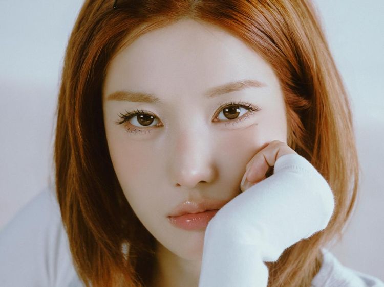 POV Ditatap Kwon Eun Bi