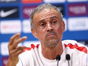 Enrique Lupakan Ikatan Emosional saat Jumpa Barcelona