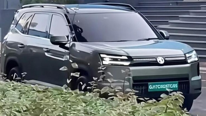 MG Hector Tomahawk EV kembaran Wuling Eksion