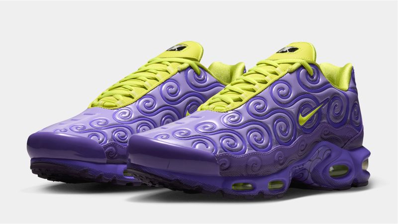 Nike x One Piece.