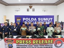 Lansia Bawa 30 Kg Sabu-20 Ribu Ekstasi dari Dumai ke Medan Ditangkap