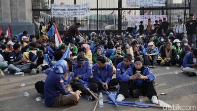 Ratusan Pemuda dan Mahasiswa Aksi Serukan Persatuan