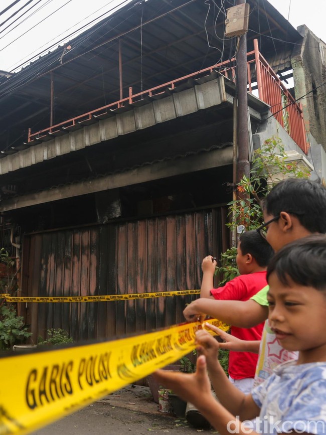 Ruko Kebakaran Maut di Tebet Kini Digaris Polisi
