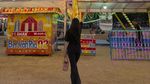 Asyik! Salmafina Sunan Seru-seruan di Pasar Malam Surakarta