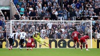 Newcastle Vs Liverpool Selesai 2-2: Gol Penalti Szoboszlai Selamatkan The Reds