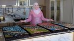 Jawaban Tasyi Athasyia Modal Bikin Kue Terbesar di Dunia Motif Batik