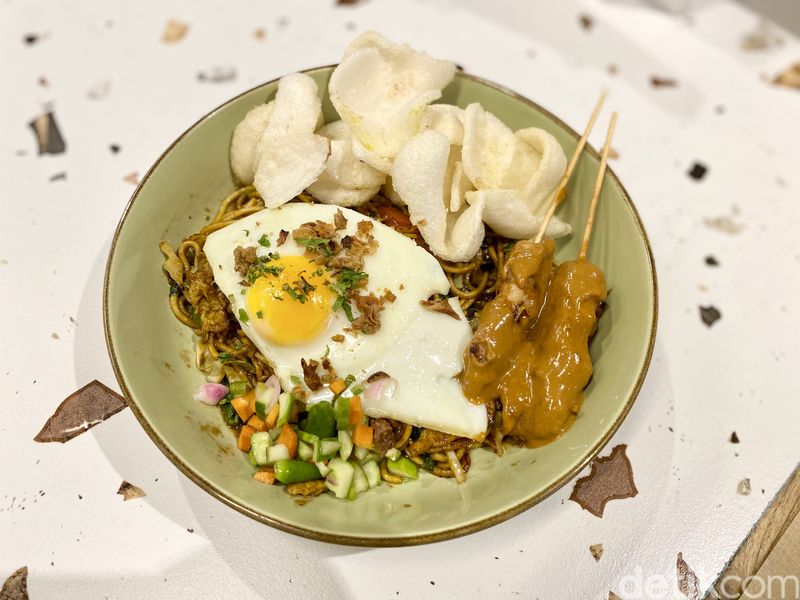 Tong Tji: Tea House Ini Punya Teh Poci hingga Mie Goreng Kampung Sedap