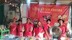 Pemilik Buka-bukaan Awal Mula Kedai Mie Sop Amanda di Toko Buku