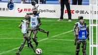 Siiiuuu! Robot Humanoid Tiru Selebrasi Gol Ronaldo