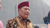 Keluarga Lebih Protektif Usai Bolot Alami Serangan Jantung