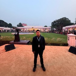 Mimpi Jadi Nyata! Deo Riyanto Eksis dari Panggung RT ke Istana Negara
