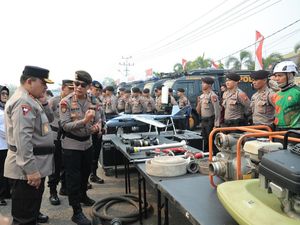 300 Personel Brimob Dikirim ke Kalbar, 8 Daerah Karhutla Jadi Prioritas