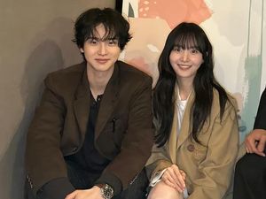 Video: Potret Bahagia Jang Dong Yoon dan Kim Seung Yoon yang Resmi Menikah