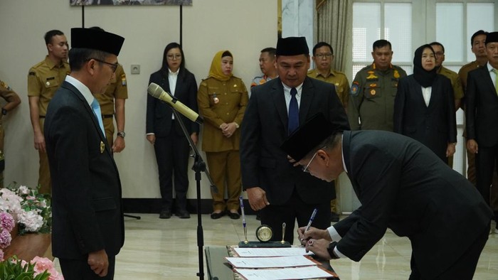 Pelantikan pejabat baru di lingkungan kota Palembang