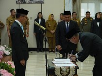 81 Pejabat Pemkot Palembang Dilantik, Walkot Minta Dishub Atasi Parkir Liar