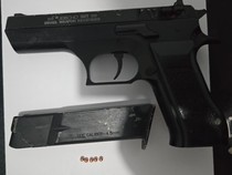 2 Remaja di Makassar Tembak Teman Pakai Airsoft Gun gegara Dikira Geng Motor