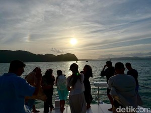 Hanya di Langkawi, Menikmati Sunset dari Cruise Sembari Melihat Elang Endemik
