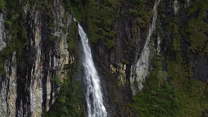Air Terjun Sambabo Mamasa