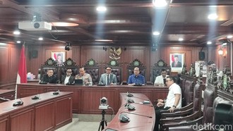 Komisi III Konpers Bareng PMJ-Bank Mandiri, Rekening Botok Pati Diaktifkan