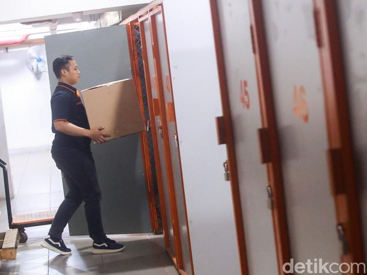 Melihat Kos-Kosan Barang di Jakarta, Gudang Pribadi untuk Warga Urban