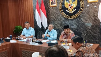 Aturan Baru MBG: Kepala SPPG Wajib Standby Mulai Jam 2 Pagi!