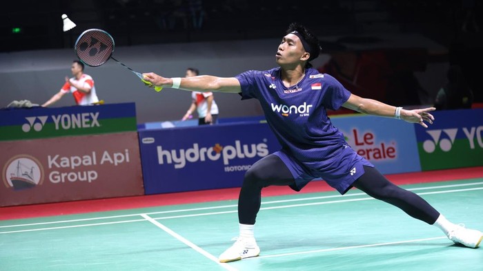 Pebulutangkis tunggal putra Indonesia Bismo Raya Oktora menyingkirkan wakil India