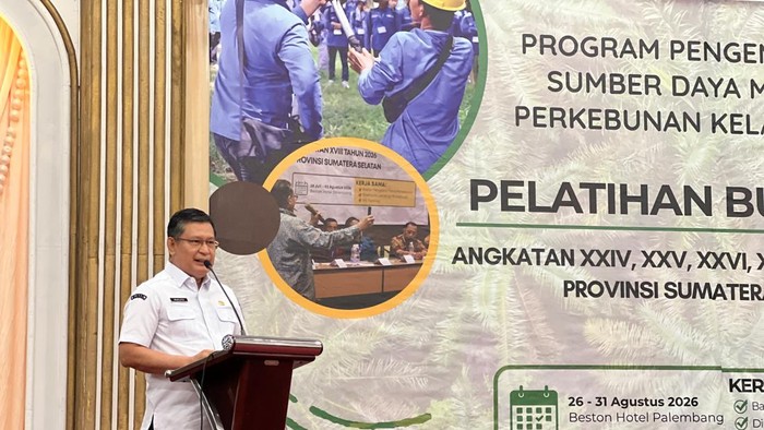 Pelatihan pembekalan terkait budidaya kelapa sawit.