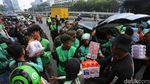Persiapan Massa AMPB Jelang Aksi Damai di Depan Gedung DPR