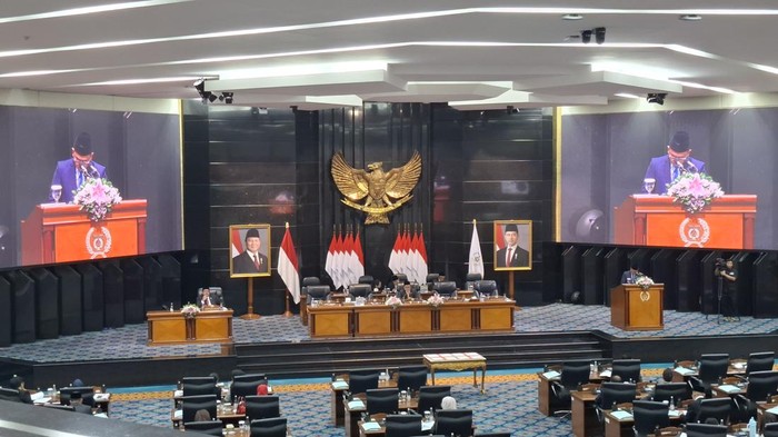 Rapat paripurna DPRD DKI Jakarta, Rabu (26/8/2026).