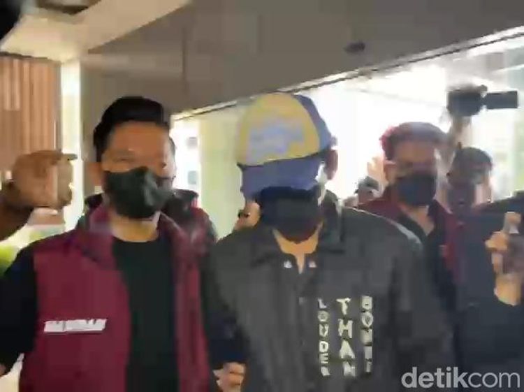 Perilaku Revaldo Selama Diinterogasi soal Narkoba Jadi Sorotan Polisi