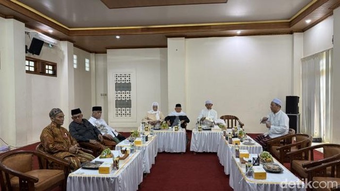 Sejumlah kiai sepuh NU berkumpul di Ponpes Lirboyo jelang Muktamar NU